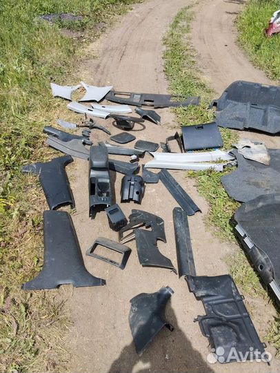 Пластик салона Митсубиси Лансер 9 седан