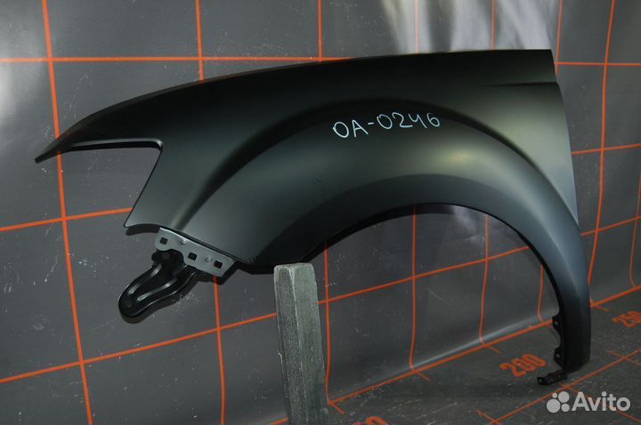 Крыло переднее левое - Mitsubishi Outlander 3