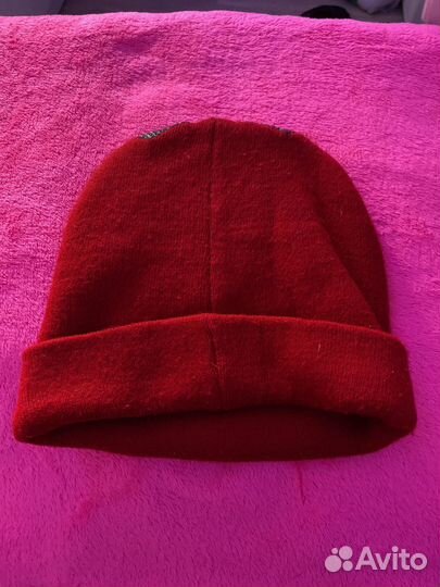 Шапка для брейк данса красная