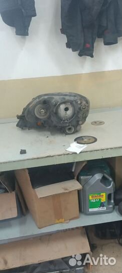 Toyota harrier фара