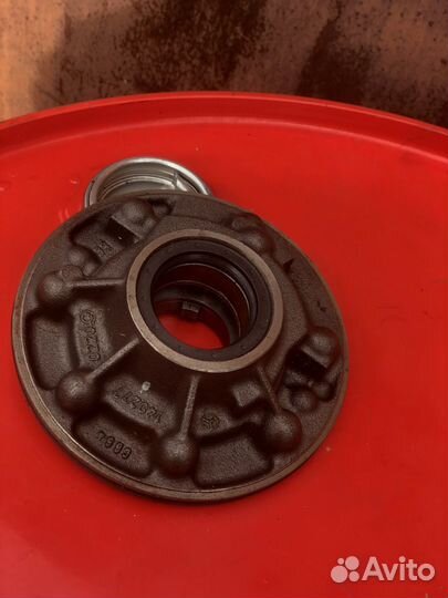 Насос масляный Mercedes-Benz S-Class A1402770220