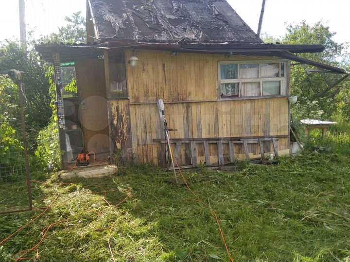 Дача 20 м² на участке 5,2 сот.