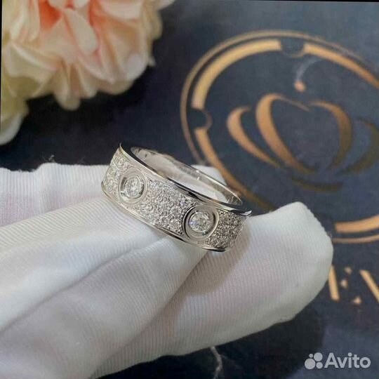 Кольцо Cartier Love, белое золото
