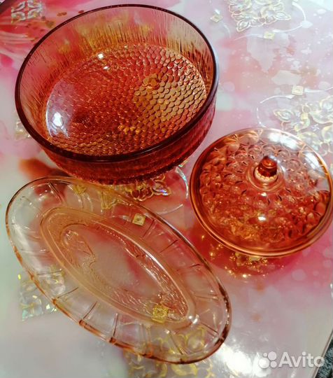 Предметы для сервировки стола времен СССР