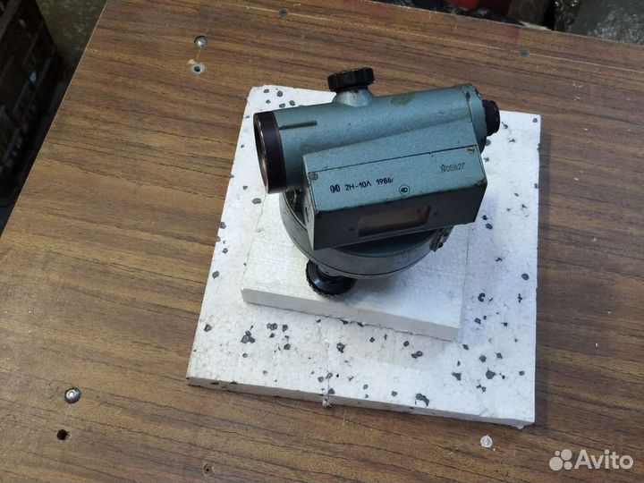 Нивелир 2Н -10 Л