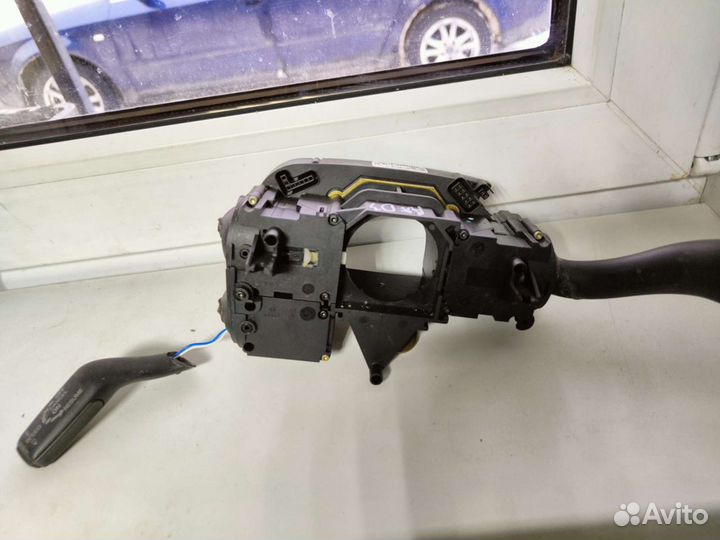 Модуль подрулевых перекл audi A8 d3
