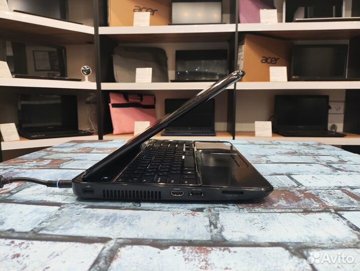 Мощный ноутбук intel core i7/8ядер/2видеокарты/SSD