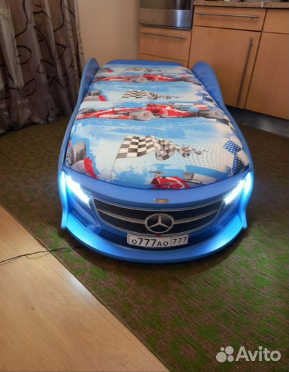 Детская кровать машина мерседес с подсветкой фар