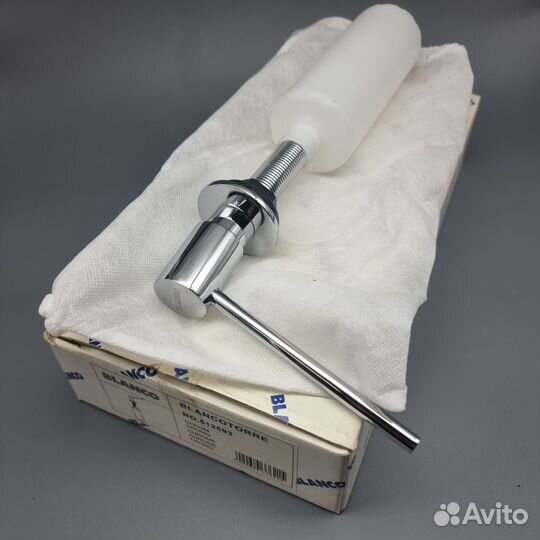 Дозатор для мыла Blanko