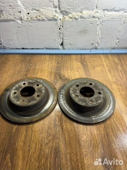 Диск тормозной задний Nissan Primera P 12 1.6 2005