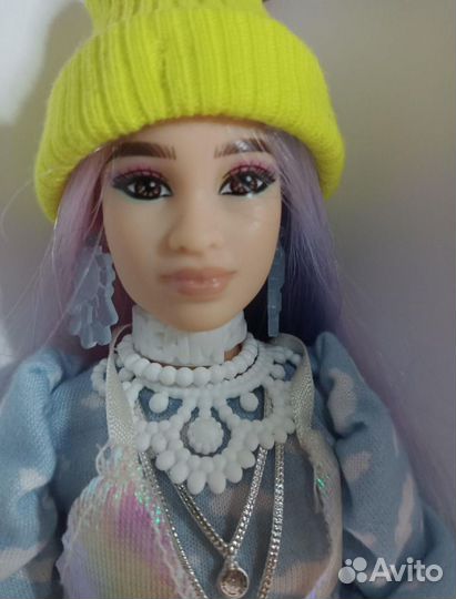 Кукла Barbie Экстра в шапочке