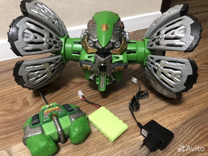 Радиоуправляемый большой робот Бакуган Plasmodium