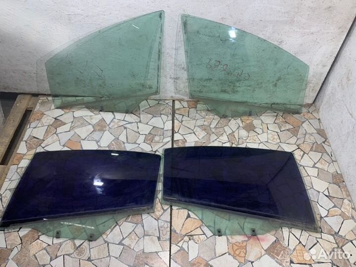 Стекло двери Citroen C4 хэтчбэк TU5JP4 2009