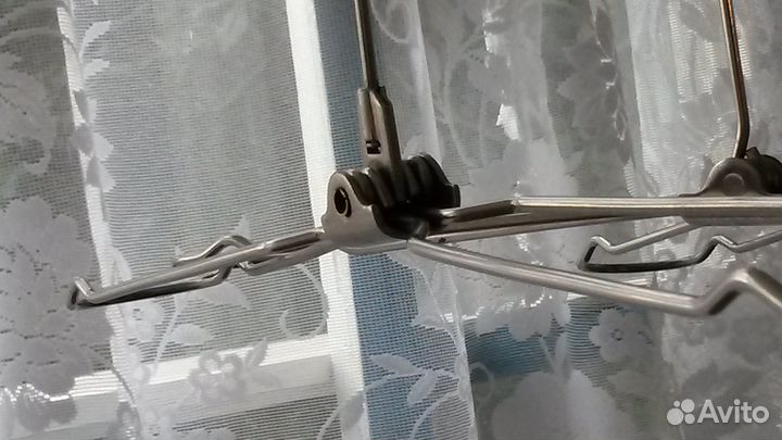 Вешалки для одежды металлические- 4 шт