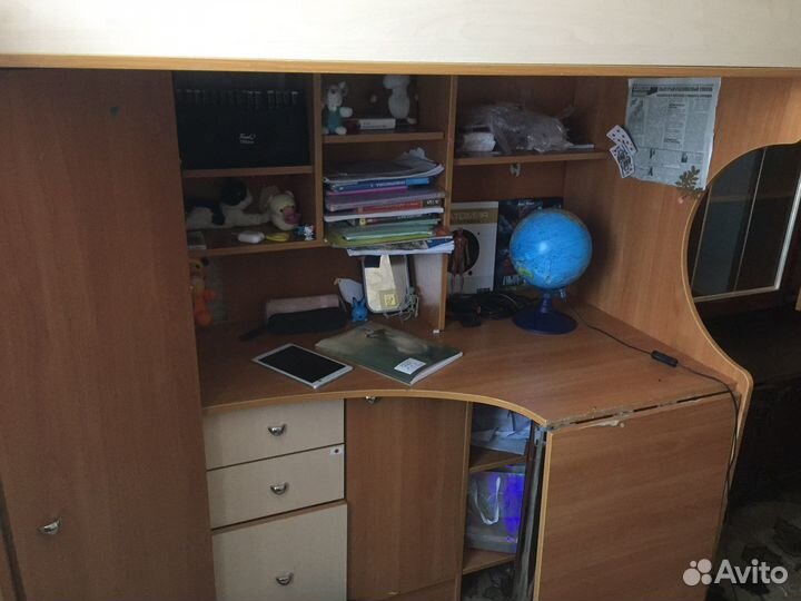 Уголок школьника с кроватью