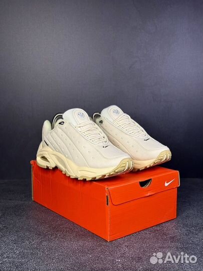 Кроссовки nike nocta