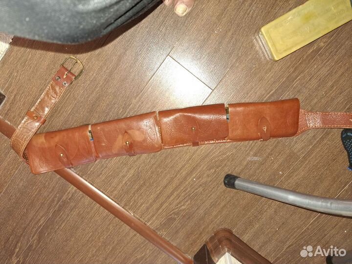 Ремень кожаный и набор для чистки ружья