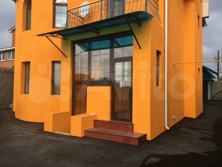 Дом 248 м² на участке 7 сот.