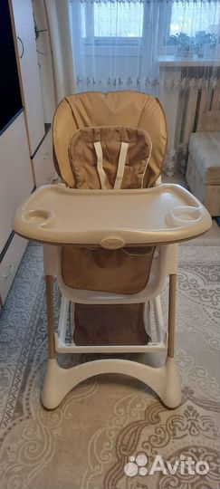 Стульчик для кормления corol