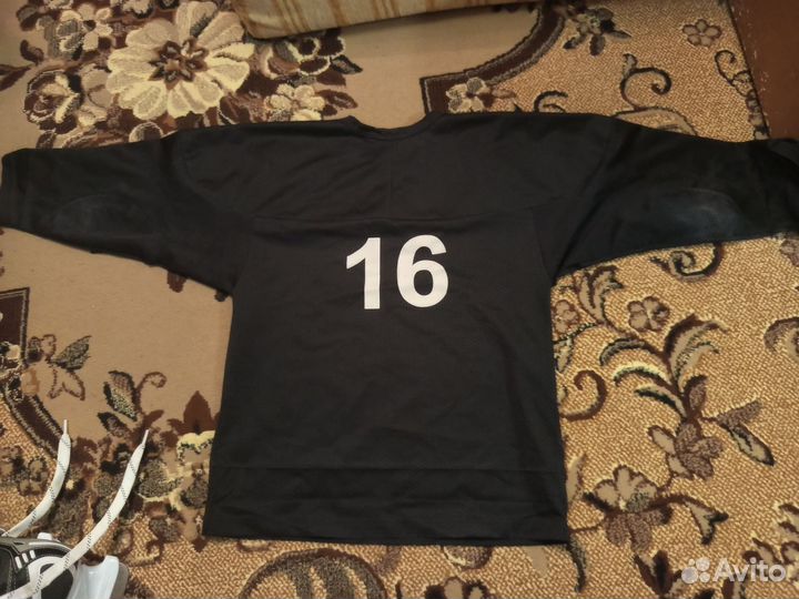 Защита для игры в хоккей для ребенка 8-9 лет