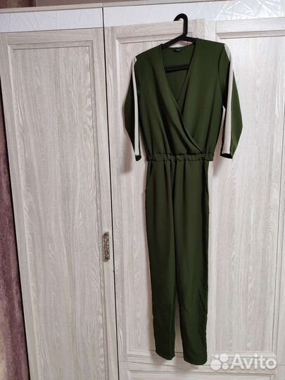 Костюм брючный, комбинезоны