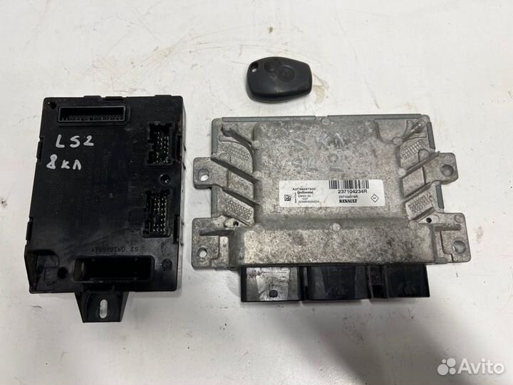 Блок управления двигателем Renault Logan L4SR K7M