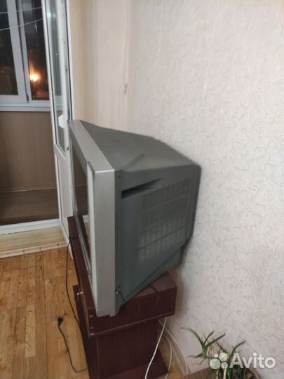 Телевизор TCL 29 дюймов