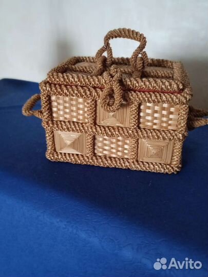 Сундучок шкатулка