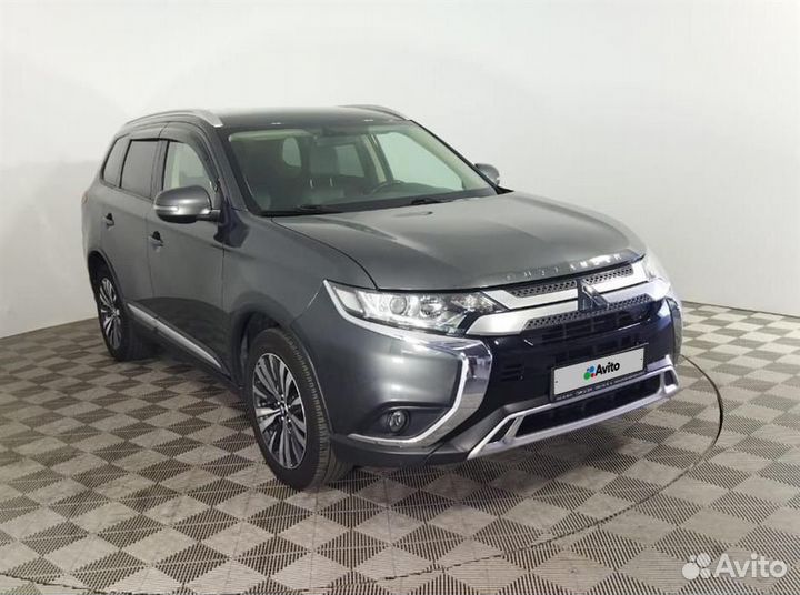 Mitsubishi Outlander 2.4 CVT, 2019, 56 500 км