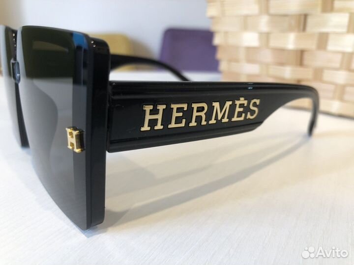 Солнцезащитные очки hermes