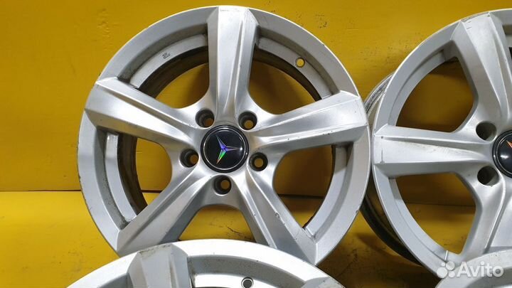 Есть сварка. 4 шт. Диски - диаметр 16 PCD 5х112 Me