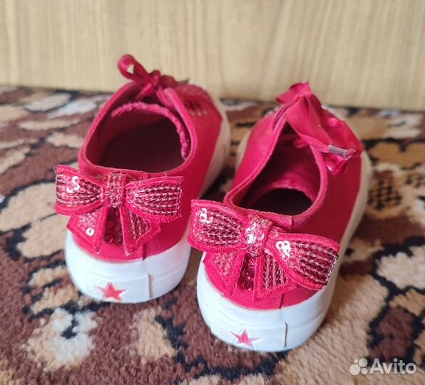 Кеды на девочку