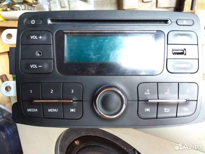 Магнитола Renault Duster