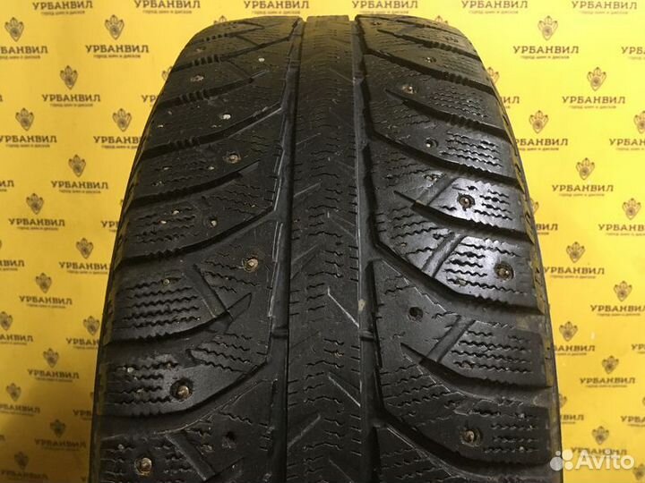 Bridgestone Ice Cruiser 7000 225/60 R17 106T