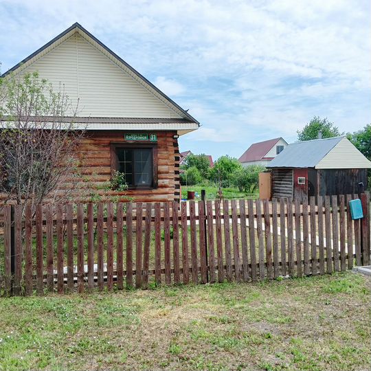 Дом 82,5 м² на участке 15 сот.