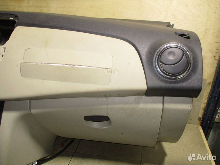 Торпедо Renault Logan 2