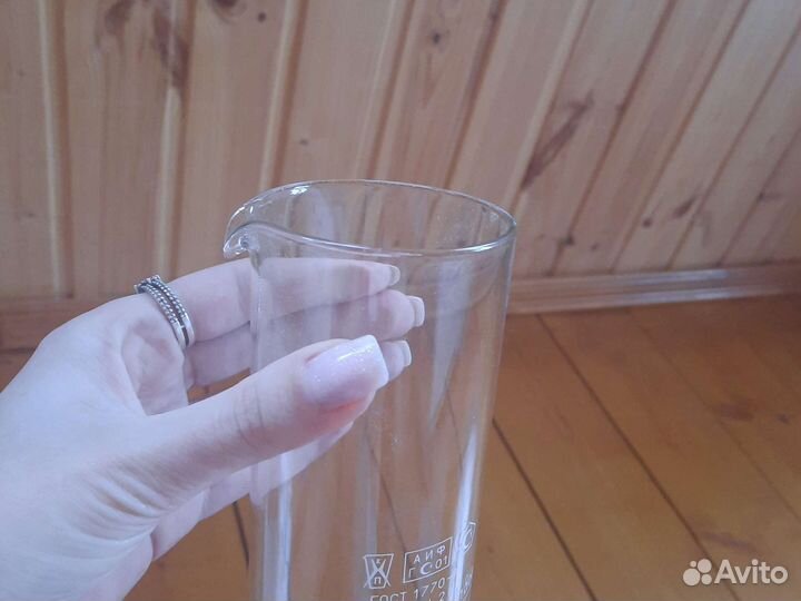 Мерный цилиндр стеклянный 1000 мл