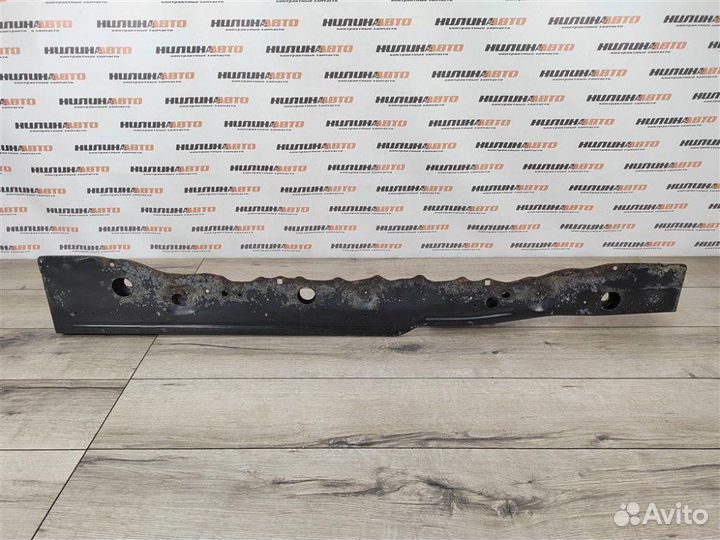 Траверса нижняя радиатора Nissan Note 1 E11