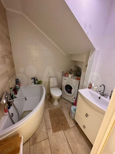 2-к. квартира, 60 м², 1/2 эт.