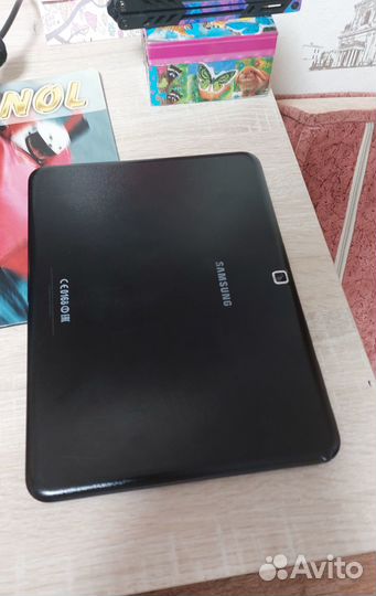 Планшет Samsung Galaxy Tab 4 10.1