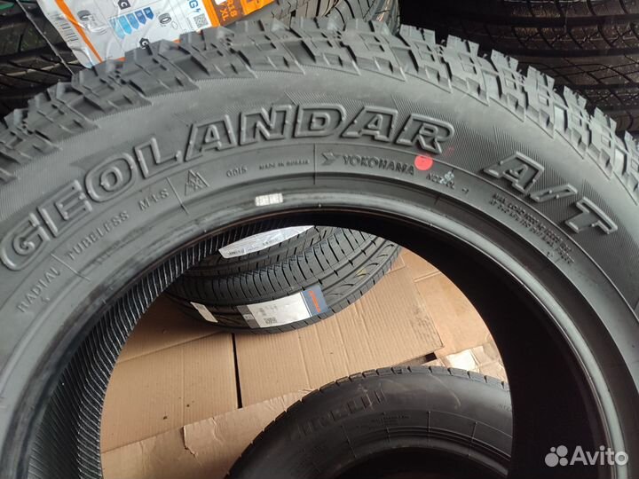 Yokohama Geolandar A/T G015 235/65 R17