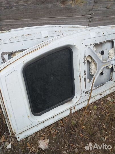 Двери на Газель задние