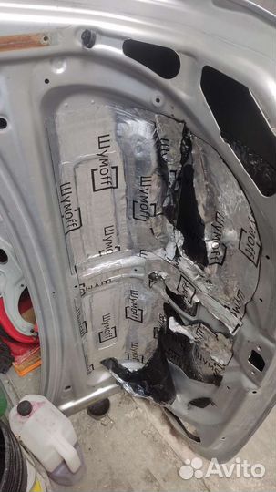 Крышка багажника оригинал тойота королла 150