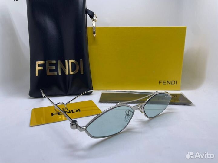 Солнцезащитные очки fendi Baguette - овальные