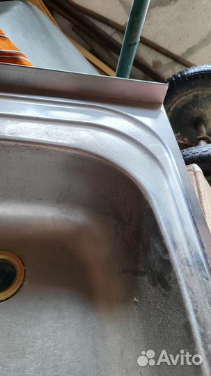 Стальная раковина мойка на кухню