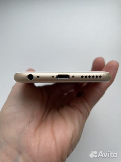Телефон iPhone 6s