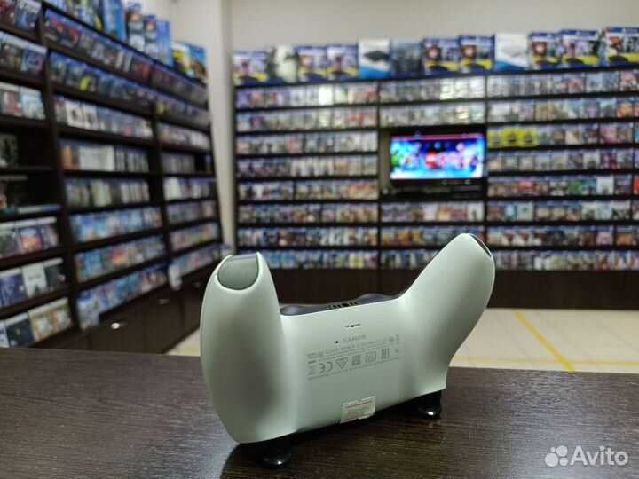 Джойстик Dualsense PS5 отличное состояние