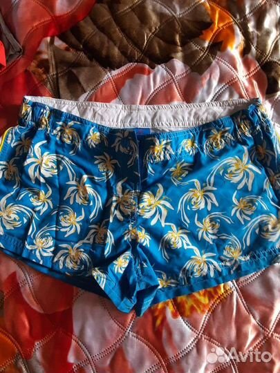 Шорты женские