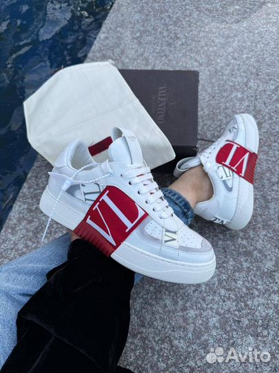 Свитер Valentino Garavani