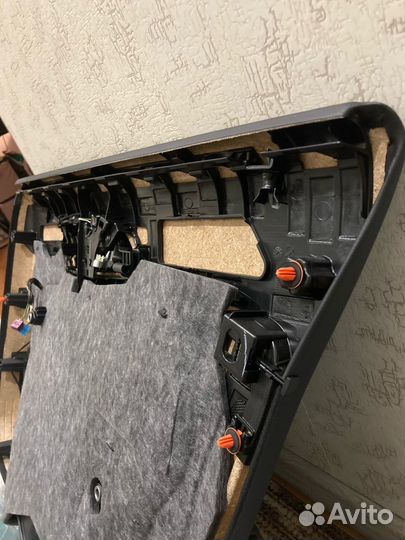 Mercedes gla дверные карты